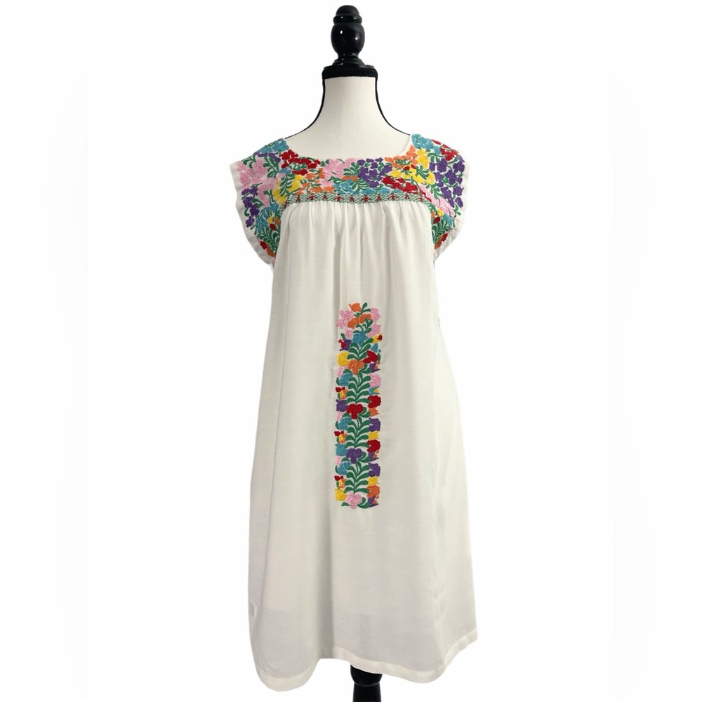 J. MARIE Camilla Dress White Sleeveless Oversized A-Line - Embroidered | S